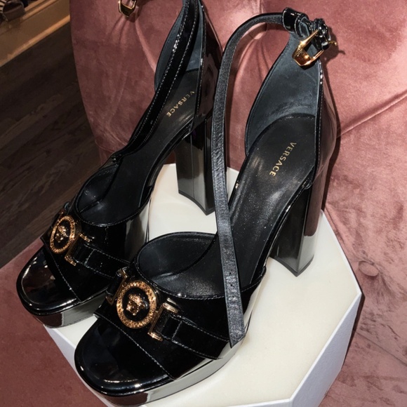 Versace platforms - Picture 5 of 7
